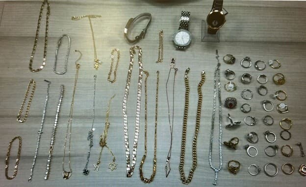 שוד תכשיטים